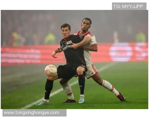 比勒费尔德球员施密特因违纪被停赛惩罚示众