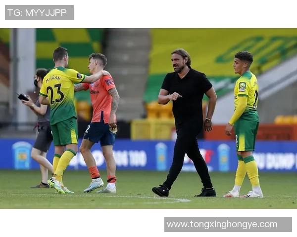 博尔顿领先巴塞罗那，艾因特霍芬距晋级欧冠公开赛决赛不远