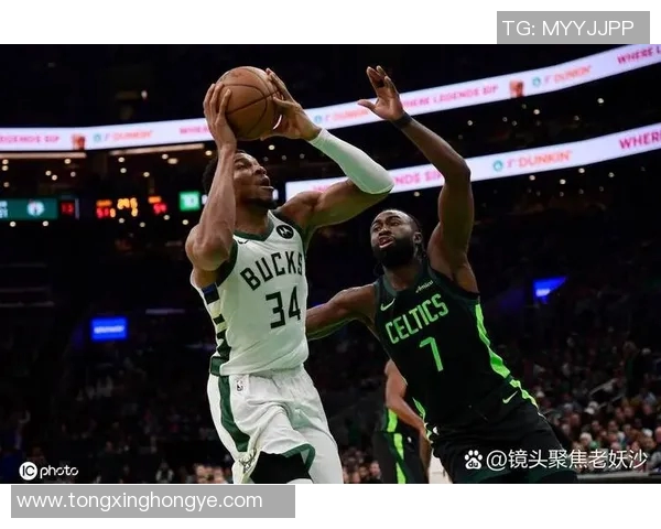 雄鹿不敌凯尔特人，字母哥独得30分：从赛场到未来的期待